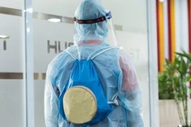 Công nghệ áo làm mát chống dịch COVID-19 “xịn mịn” của sinh viên Bách Khoa