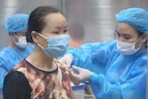 Sáng 26/12: Cả nước có hơn 7.760 bệnh nhân COVID-19 nặng