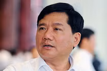 Ông Đinh La Thăng và 19 bị cáo hầu tòa