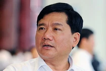 Ông Đinh La Thăng và 19 bị cáo hầu tòa