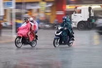 Thời tiết 7/4: Khu vực Nam Bộ ngày nắng nóng, chiều tối có mưa rào và dông