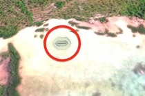 Tuyên bố sốc: "Phát hiện căn cứ của người ngoài hành tinh dưới lòng đất"? 