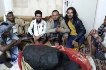 “Bãi nôn cá nhà táng” có gì lạ... ngư dân tìm thấy thành tỷ phú?