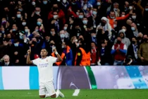 Real Madrid biến Chelsea thành cựu vương sau 120 phút căng thẳng