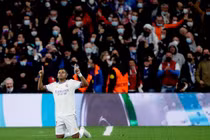 Real Madrid biến Chelsea thành cựu vương sau 120 phút căng thẳng