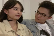 Bạn gái hotgirl "bỏ mặc" Lai Bâng tại Chung kết Đấu trường danh vọng