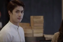 Ghé thăm vợ cũ bệnh nặng, tôi “ngất lịm” nghe cô ấy thì thầm 