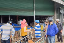 Quảng Ngãi: 80.000 đồng/viên ngói, chạy 3 huyện vẫn không mua được