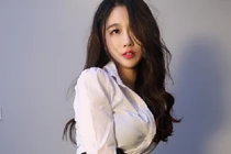 Nữ streamer chấp nhận nộp 128 tỷ đồng để mở kênh... "giải oan"