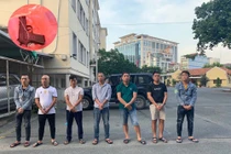 Nhóm đối tượng tại cơ quan công an.