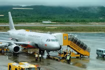 Đình chỉ KSV không lưu vụ máy bay Jetstar mất liên lạc