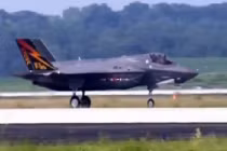 Mỹ chuẩn bị trình làng máy bay đa năng F-35