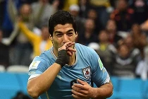 Uruguay 2 - 1 Anh: Suarez lập cú đúp nhấn chìm Tam sư