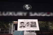 Tranh cãi shop sang chảnh treo biển cấm Quân Kun, Kenny Sang