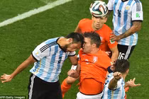 Hà Lan 2 – 4 Argentina (penalty): thần công tịt ngòi 