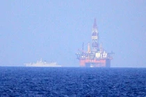 Tàu Trung Quốc dò, quét mìn quanh giàn khoan Hải Dương 981