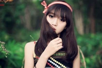 Hot teen phố núi xinh đẹp “lạc” giữa rừng sâu