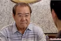 Bố chồng thế này, nàng dâu nào chịu được?