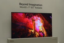 Ti vi cuộn tròn như tờ giấy sắp thành hiện thực