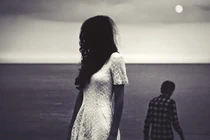 Khi yêu, nếu ta thương họ quá họ sẽ làm khổ ta...