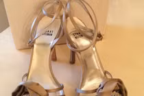 Đôi giày tuyệt đẹp mang tên "quả bom sex" Marilyn Monroe có gì đặc biệt?