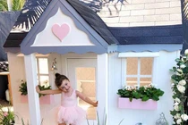 Choáng ngợp cung điện nguy nga hơn trăm triệu của sao nhí 3 tuổi