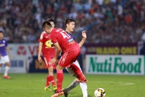 Tăng Tiến bị "trảm" vì đá láo, bầu Đức bất ngờ lên tiếng