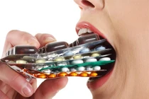 Tuyệt đối không uống thuốc kiểu "bắt cá 2 tay"