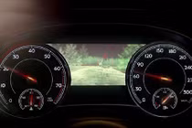 Nội thất tuyệt vời bên trong SUV đầu tiên của Bentley