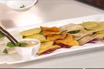 Cách làm salad khoai tây trộn ngon như nhà hàng