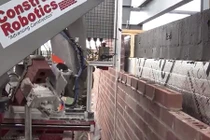 Tròn mắt xem máy xây nhà chuẩn không cần chỉnh