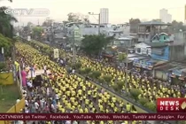 Thích thú xem 25.000 phụ nữ nhảy múa trên phố