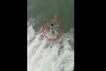 Thách nhau nhảy xuống thủy điện cuộn sóng ở Thanh Hóa