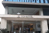 Khách sạn Top Hotel Hà Nội “thu phí cho công an, y tế chống dịch“: Đổ lỗi "đánh máy"