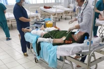 4 công an bị thương khi cưỡng chế nhà: Người dân chống đối bằng gas, xăng