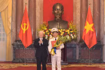 Thứ trưởng Bộ Công an được thăng cấp bậc hàm Thượng tướng là ai?