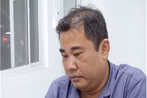 Chi 20 tỷ “điều chuyển” GĐ Công an tỉnh: “Trùm” buôn hàng giả phạm tội gì?