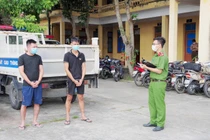 Đánh con nợ giữa đường, hai đối tượng bị điều tra tội “Cướp tài sản”