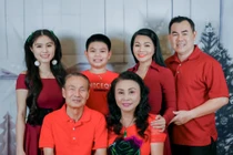 Hôn nhân 19 năm hạnh phúc của 'ngôi sao cải lương' Ngọc Huyền