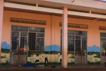 Phát hiện thi thể thiếu nữ đang phân hủy trong phòng học ở Đắk Lắk