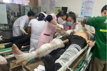 Nghệ An: Nghi đứt thang cuốn công trình trụ sở Sở Tài chính, hơn 10 CN nguy kịch