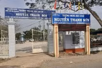 Nữ kế toán tố cáo hiệu trưởng gửi “clip nóng” bị kỷ luật: Vì sao?