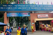 Nam sinh bị “đuổi” khỏi lớp online: Clip không phản ánh đúng bối cảnh