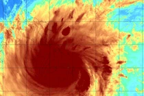 Siêu bão RAI hướng vào Biển Đông: Di dân, đảm bảo phòng chống COVID-19