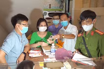 Bắt chủ khách sạn cho người Trung Quốc thuê ở để vượt biên