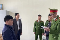 Nguyên Giám đốc Phòng đăng ký quyền sử dụng đất ở Thanh Hóa bị khởi tố