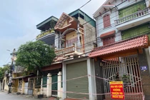 Hải Dương: Cô gái bắt taxi xuống Hải Phòng chăm sóc bạn trai cũng nhiễm COVID-19