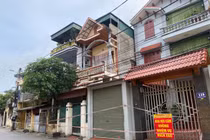 Hải Dương: Cô gái bắt taxi xuống Hải Phòng chăm sóc bạn trai cũng nhiễm COVID-19