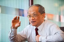 Thích ứng an toàn với COVID-19: Thách thức và cơ hội với Việt Nam