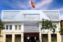 Lùm xùm mua sắm tại các bệnh viện: Khi lương y quên... “từ mẫu“